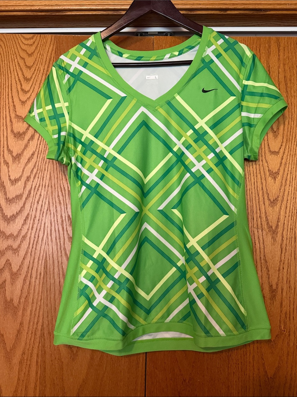 Nike Lime & Green Geometric V-Neck Short Sleeve Top